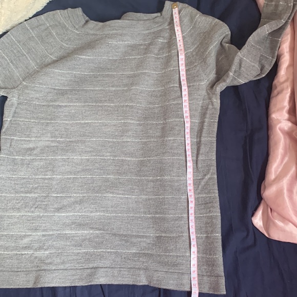 Banana Republic gray/sliver merino extra fine wool long sleeves size s striped - Picture 11 of 12